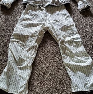 Shawn white snowboarding outfit